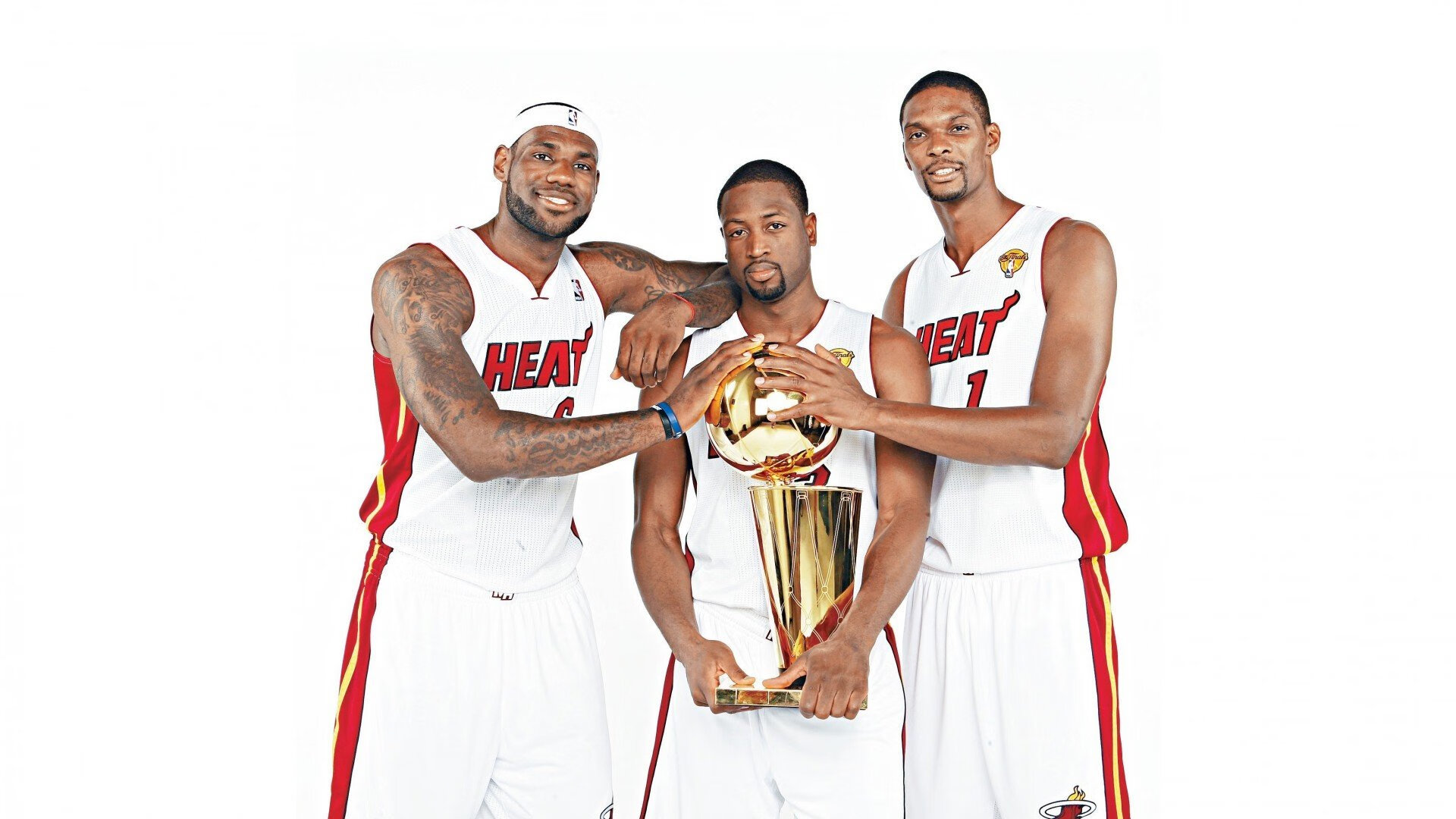 莫兰特攻防两端统治全场，国王压哨绝杀步行者惊险取胜