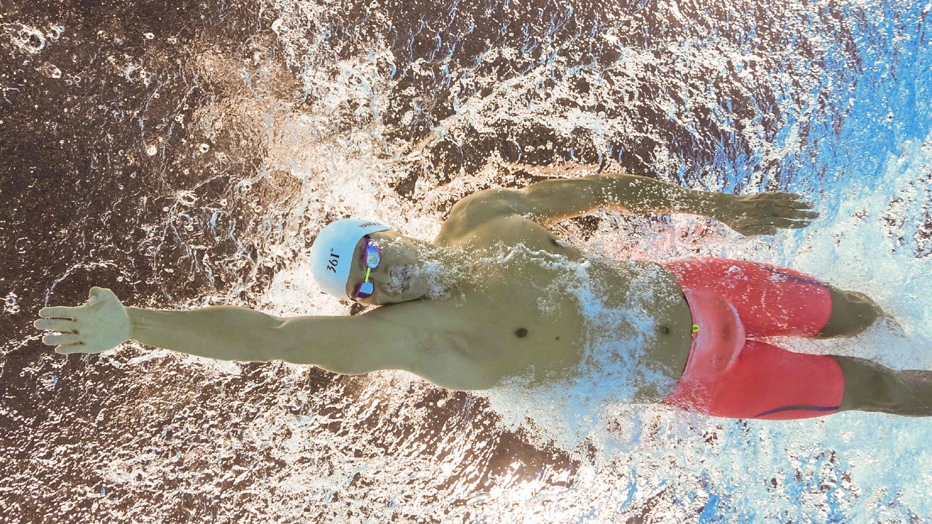 基米希导演中场交响乐，奥地利战术革新横扫波兰